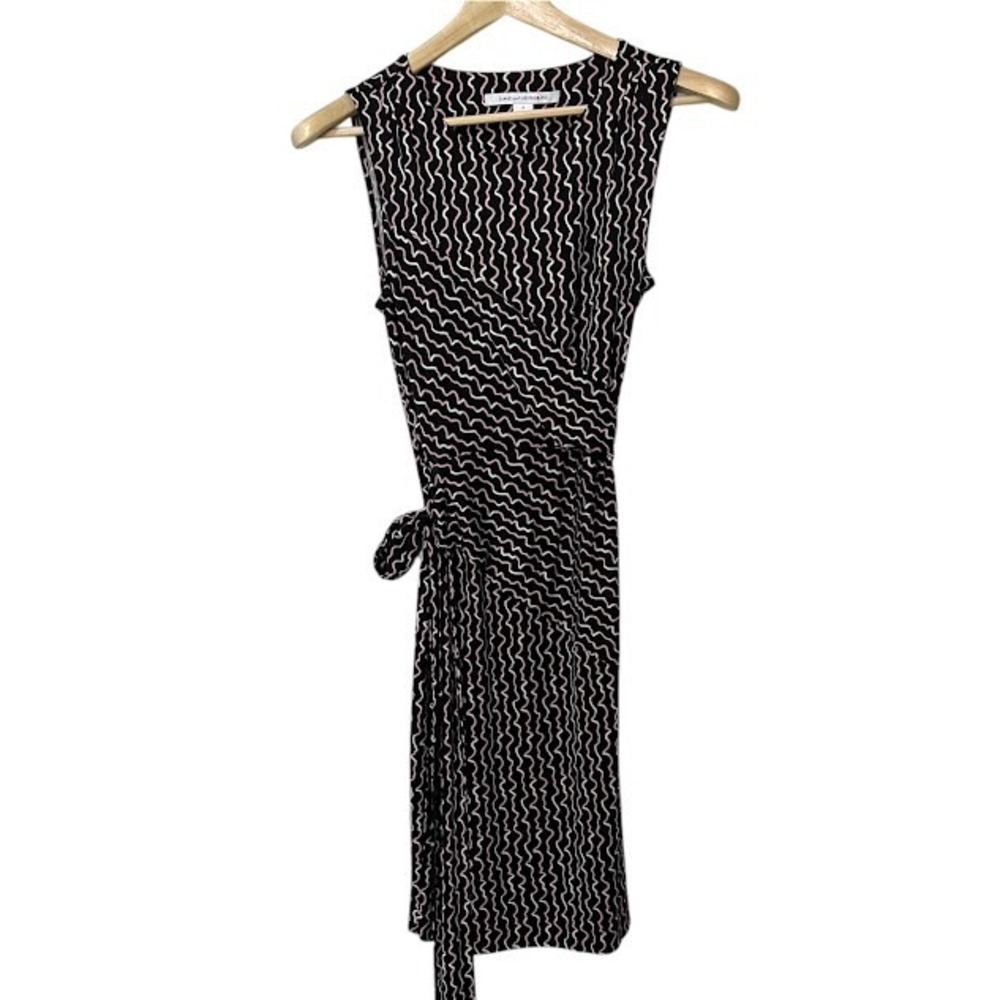 Diane Von Furstenberg Silk Black Pink Squiggle Pattern Tank Faux Wrap‎ Dress 4